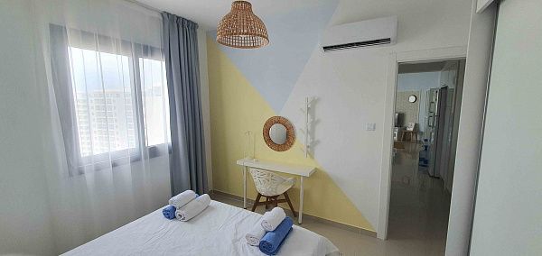 2-комнатные апартаменты 60 м2 с террасой 11 м2, с мебелью и техникой