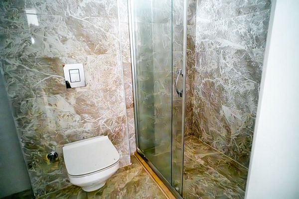 Квартира 4+1 (230 м2) с частным бассейном в Беллапаисе