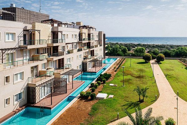 Студия 39 м2 с мебелью и техникой в курортном комплексе 