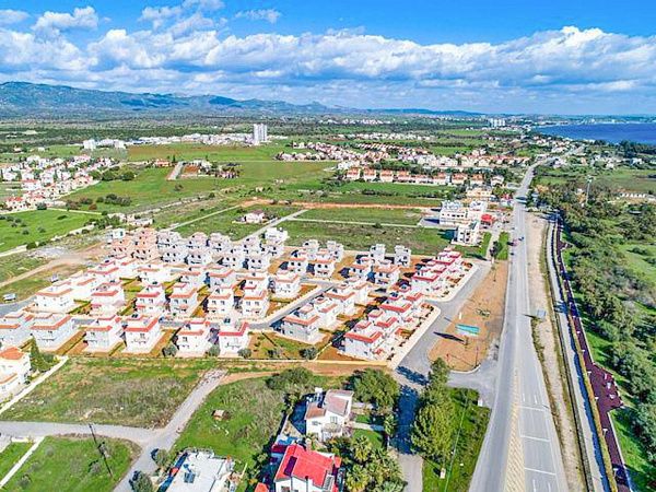 3-комнатные апартаменты 79 м2 с балконом в 550 метрах от моря