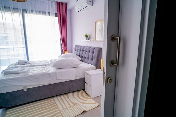 3-комнатные апартаменты 92 м2 с балконом 12 м2 в одном из самых красивых комплексов в Эсентепе