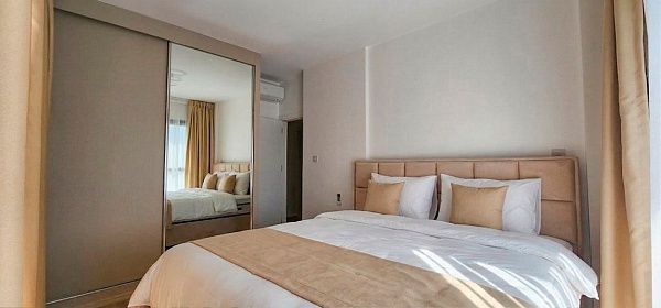 3-комнатный апартаменты 95 м2 с террасой на крыше 40 м2 и видами на море и горы
