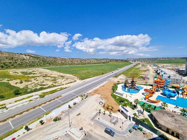 3-комнатные апартаменты 95 м2 c видом на море всего в 5 минутах от пляжа!