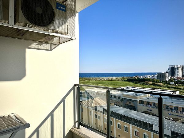 2-комнатные апартаменты 51 м2 с балконом 8 м2 в курортном комплексе