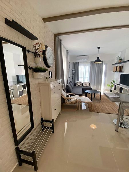 Полностью меблированные 2-комнатные апартаменты 60м2 в СПА - комплексе в 600 метрах от песчаного пляжа