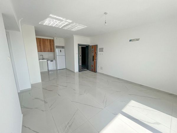 3-комнатные апартаменты 70 м2 с видом на море в 500 метрах от пляжа