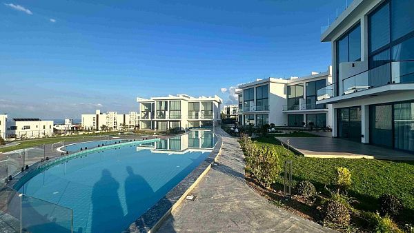 3-комнатный loft пентхаус 71 м2 с террасой на крыше 35 м2 в 350 метрах от моря 