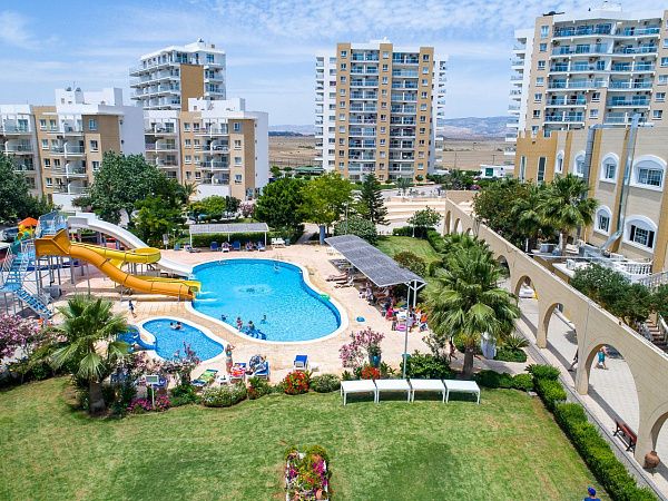 2-комнатные апартаменты 60 м2 + 11 м2 балкон В СПА-комплексе в 600 метрах от песчаного пляжа