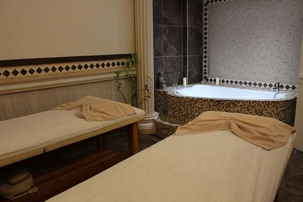 2-комнатные апартаменты 65 м2 с террасой 15 м2 в курортном комплексе