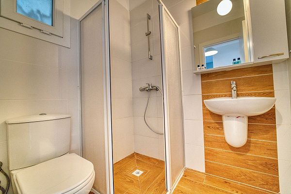 2-комнатные апартаменты 60 м2 + 11 м2 балкон В СПА-комплексе в 600 метрах от песчаного пляжа