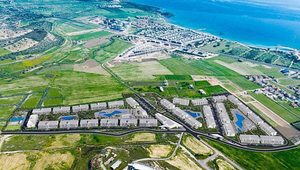 2-комнатные апартаменты 81 м2 с двумя террасами в 800 метрах от моря