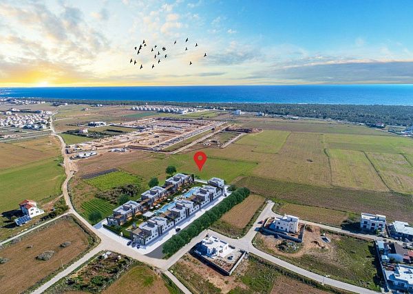Квартира 2+1 (90 м2) с террасой (25 м2) в красивом комплексе в Искеле