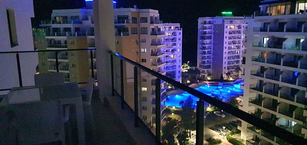 2-комнатные апартаменты 60 м2 с террасой 11 м2, с мебелью и техникой