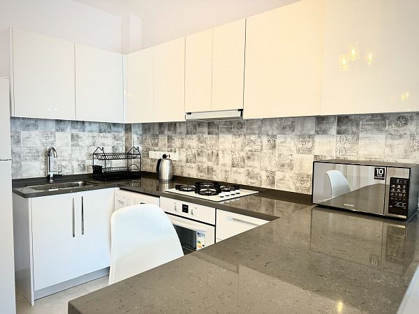 2-комнатные апартаменты 51 м2 с балконом 8 м2 в курортном комплексе