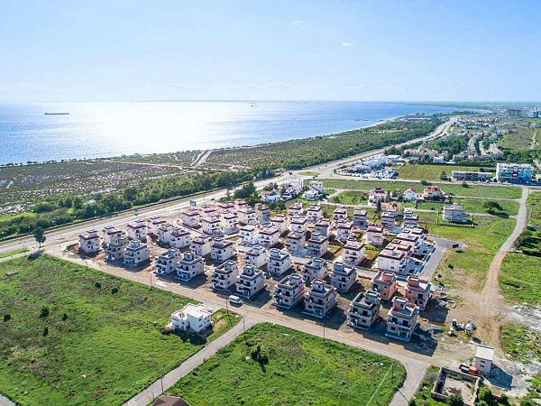 3-комнатные апартаменты 79 м2 с балконом в 550 метрах от моря
