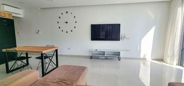 3-комнатный апартаменты 95 м2 с террасой на крыше 40 м2 и видами на море и горы