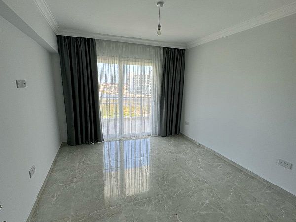2-комнатные апартаменты 60 м2 с мебелью в 250 метрах от песчаного пляжа