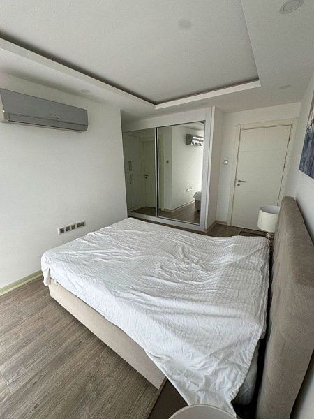 4-комнатные апартаменты 150 м2 в роскошном комплексе в центре Кирении