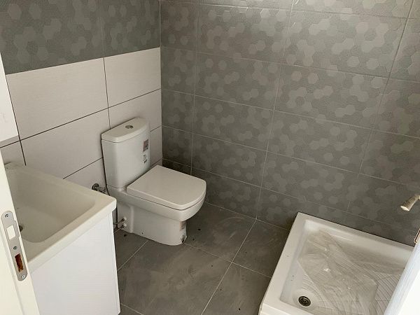 Двухуровневые 6-комнатные апартаменты 260 м2 в комплексе в 10 минутах от моря