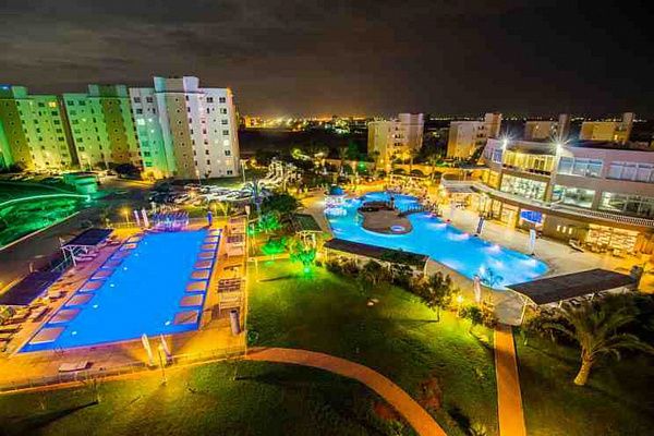 2-комнатные апартаменты 65 м2 с террасой 15 м2 в курортном комплексе