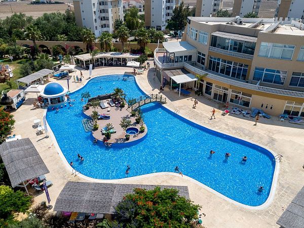 3-комнатные апартаменты 79 м2 с балконом 15 м2 в СПА-комплексе в 600 метрах от песчаного пляжа
