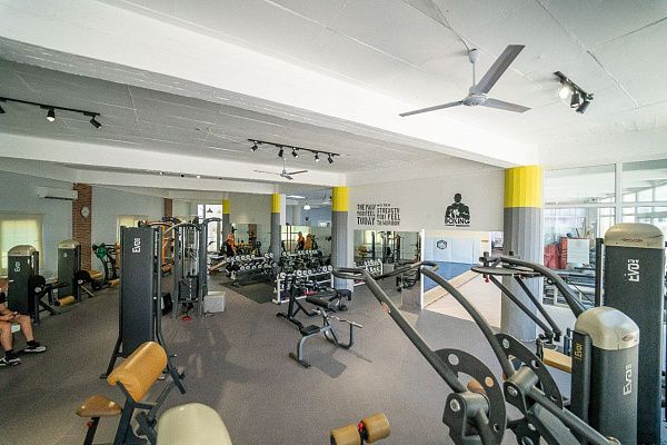 3-комнатные апартаменты 79 м2 с балконом 15 м2 в СПА-комплексе в 600 метрах от песчаного пляжа