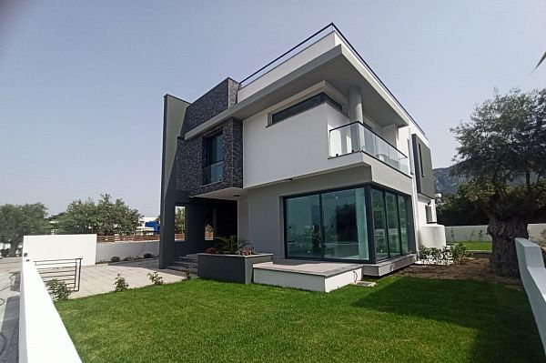 Вилла 4+1 (180 м2) в 10 минутах от моря