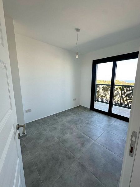 3-комнатный пентхаус loft 70 м2 с террасой на крыше 35 м2 с видами на море!