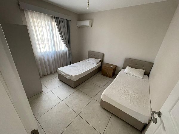 Готовая трехкомнатная квартира 86 м2 в красивом комплексе в Искеле