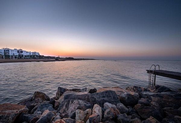3-комнатные апартаменты 88 м2 с террасой и панорамным видом на море в курортном комплексе 