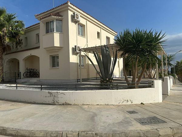 4-комнатная вилла duplex 140 м2 в 5 минутах от моря 