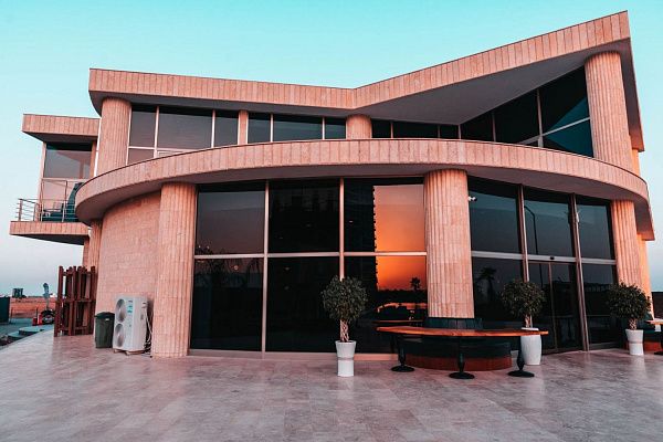 2-комнатные апартаменты 63 м2 с балконом в курортном комплексе 5-звёздочного уровня
