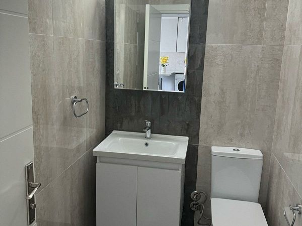 2-комнатные апартаменты 60 м2 с мебелью в 250 метрах от песчаного пляжа