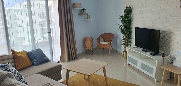 2-комнатные апартаменты 60 м2 с террасой 11 м2, с мебелью и техникой