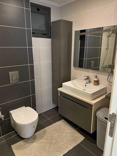 4-комнатные апартаменты 150 м2 в роскошном комплексе в центре Кирении