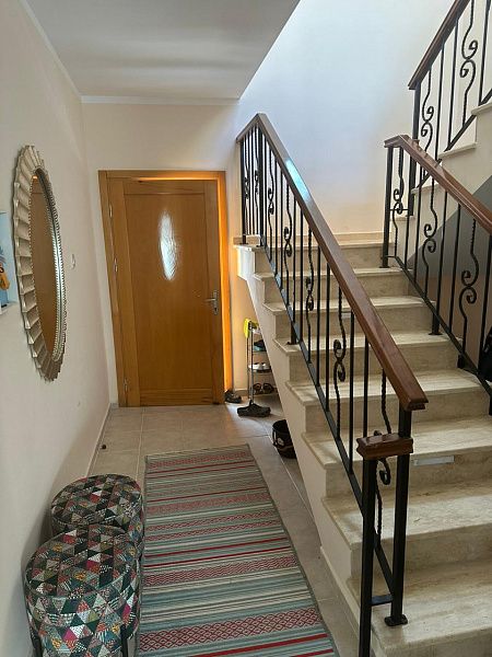4-комнатная вилла duplex 140 м2 в 5 минутах от моря 