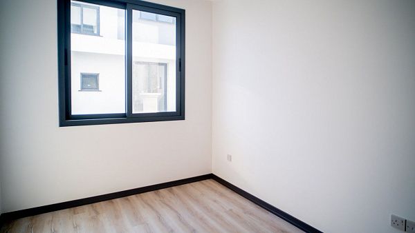 3-х комнатная квартира 95 m2 в новом комплексе в Озанкее