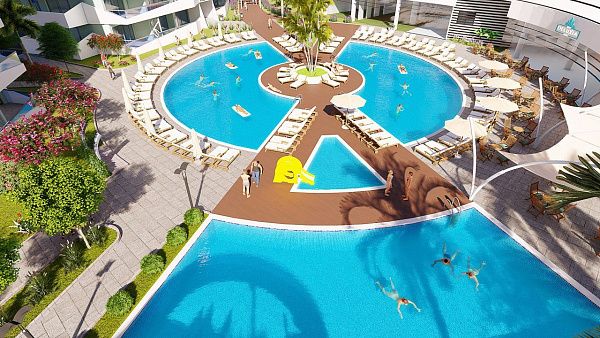 2-комнатные апартаменты 78м2 в 700 метрах от пляжа "Лонг бич"