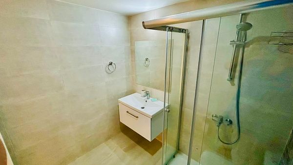 3-комнатные апартаменты 130 м2 в 200 метрах от пляжа с панорамным видом на море!