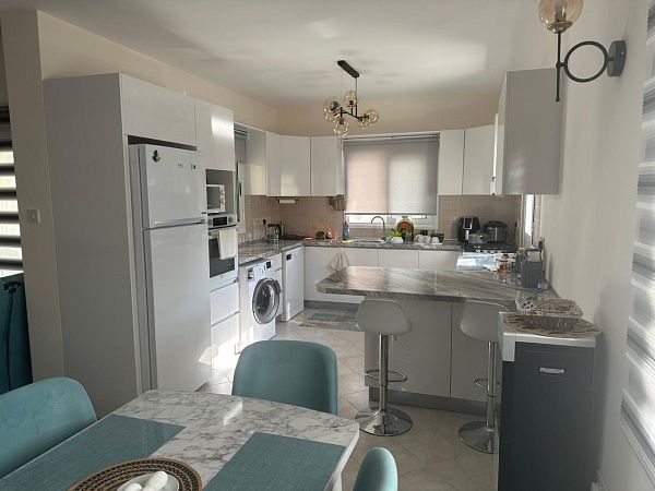 4-комнатная вилла duplex 140 м2 в 5 минутах от моря 