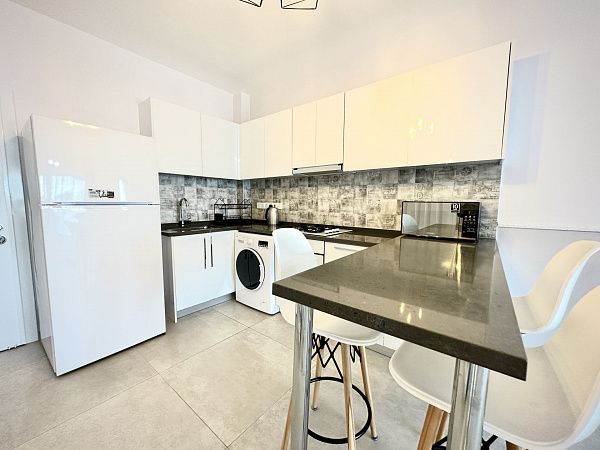 2-комнатные апартаменты 51 м2 с балконом 8 м2 в курортном комплексе
