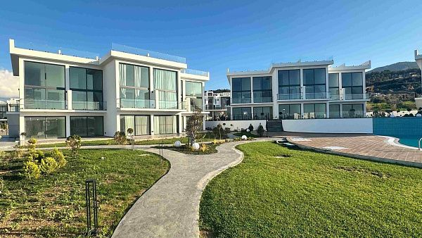 3-комнатный loft пентхаус 71 м2 с террасой на крыше 35 м2 в 350 метрах от моря 