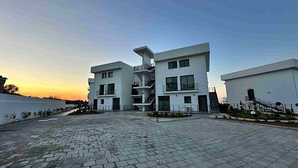 3-комнатный loft пентхаус 71 м2 с террасой на крыше 35 м2 в 350 метрах от моря 