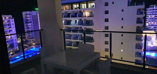 2-комнатные апартаменты 60 м2 с террасой 11 м2, с мебелью и техникой