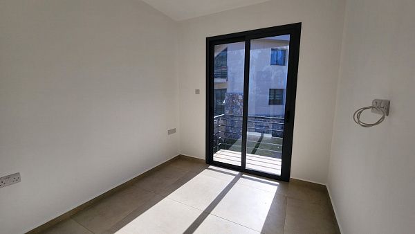 Трехкомнатная квартира 80 м2 с балконом в районе Илгаз