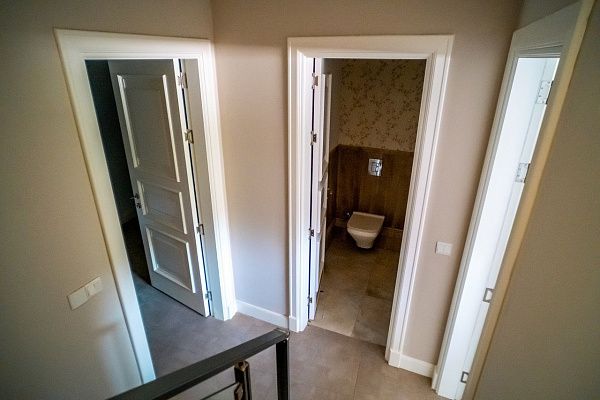 Квартира 4+1 (230 м2) с частным бассейном в Беллапаисе