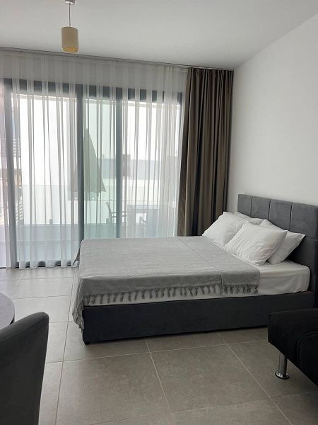 Студия 40 м2 с террасой 8 м2 в 250 метрах от пляжа!