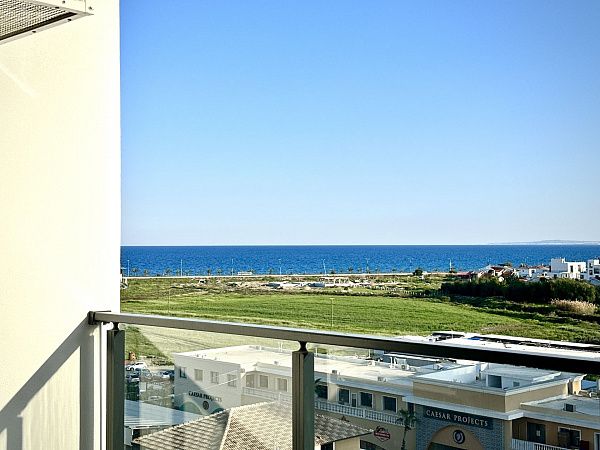 2-комнатные апартаменты 51 м2 с балконом 8 м2 в курортном комплексе